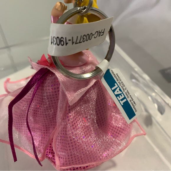 Disney Princesses Keychains original/new (price for one) - Picture 10 of 14